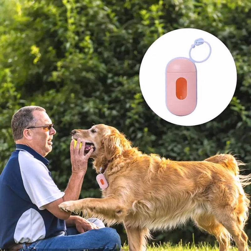 Dispensador de Bolsas para Heces de Mascota